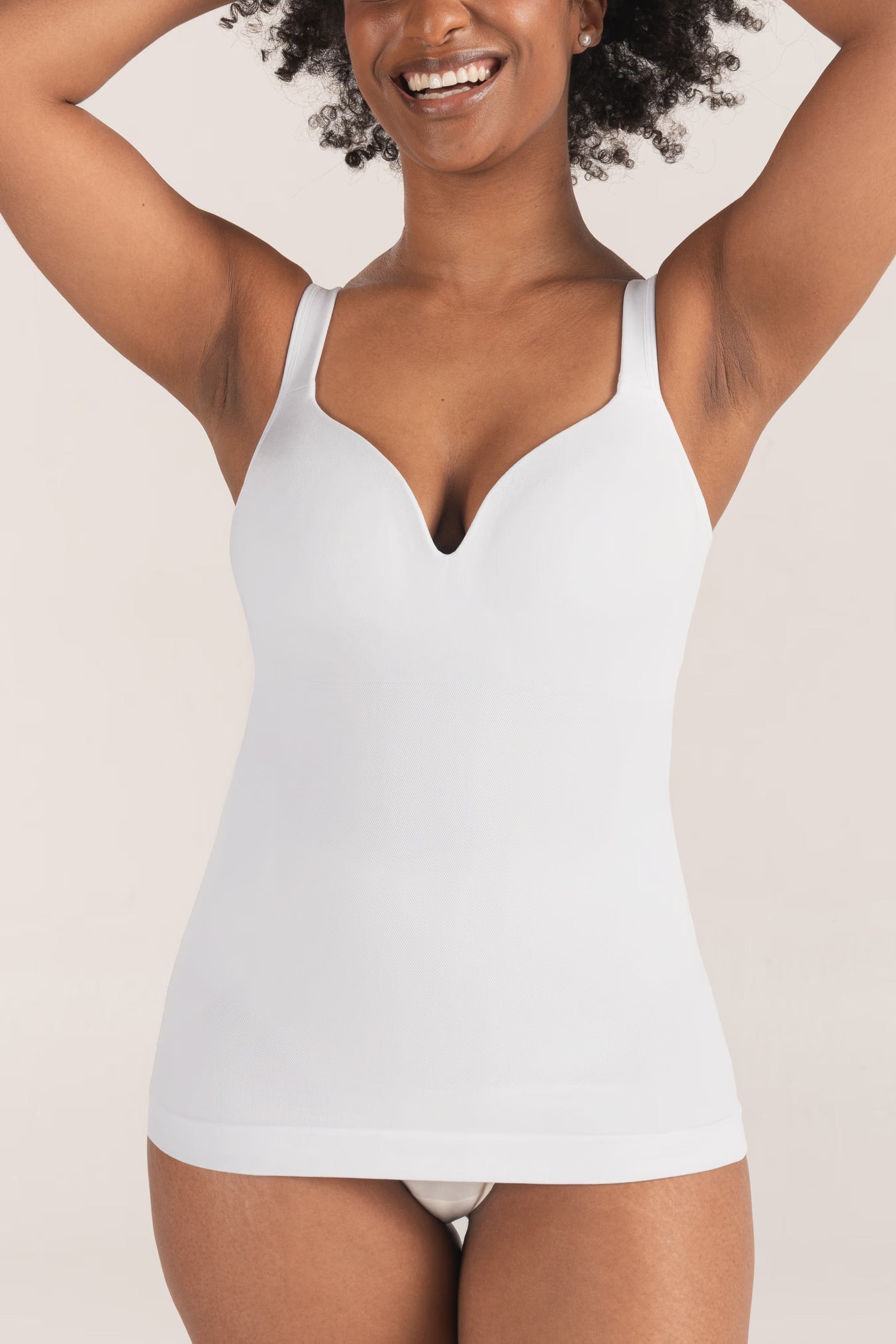Valentina – T-shirt modellante con reggiseno integrato